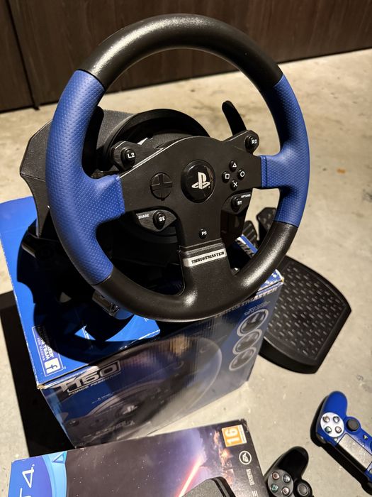 Playstation 4 1tb + thurstmaster t150