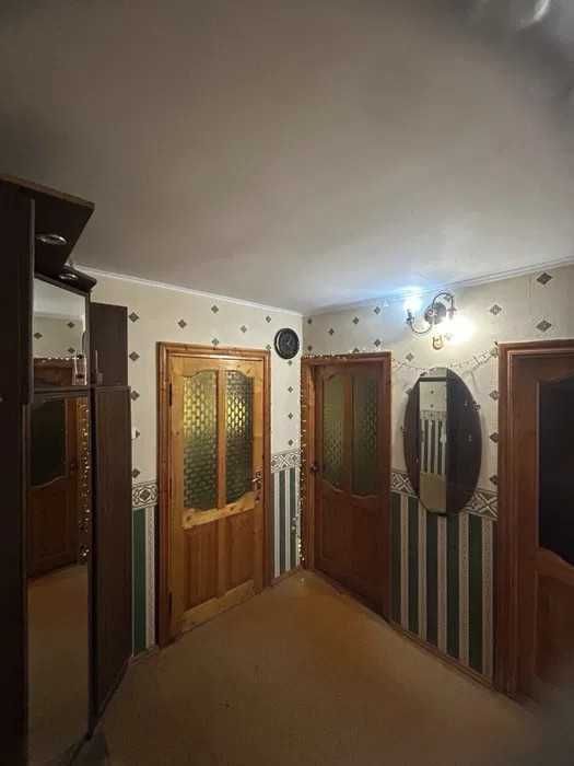 Трикімнатна квартира  з автономним опаленям