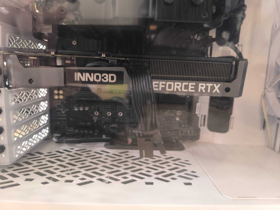 PC i7-11700K/RTX 3060 Ti/32GB/SSD 1.5TB/Dark Rock Pro 4/Seasonic 750W