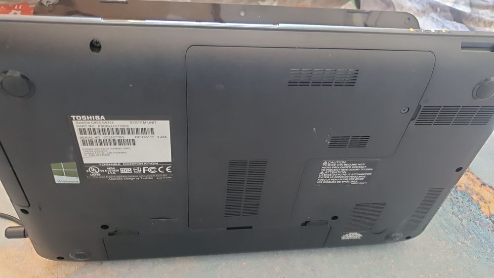 Toshiba Satellite C855-S5355 Cinza (RAM 8GB DDR3 / HDD 500GB)