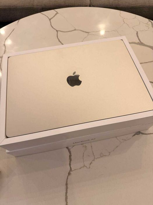 Apple MacBook Air 15” M5 16GB/512GB + mysz / FV VAT