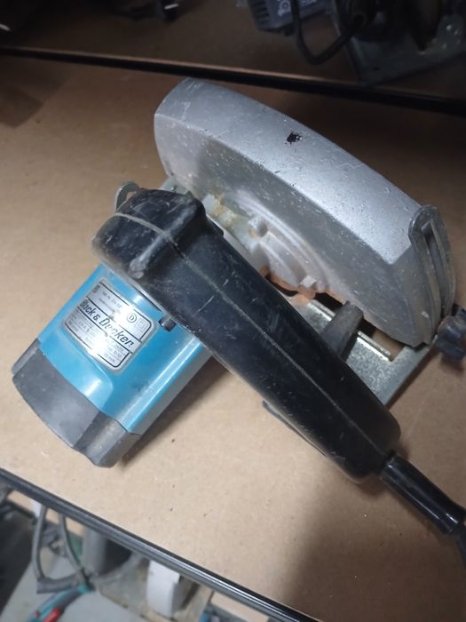 Mini pilarka tarczowa Black&Decker - sprawna