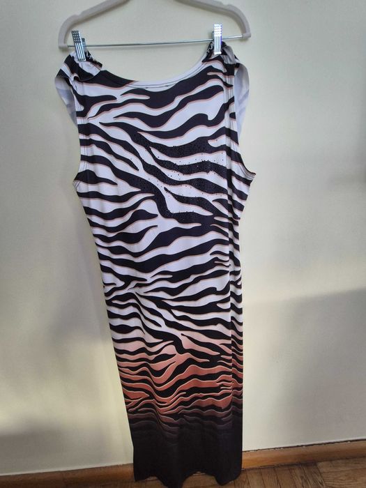 Sukienka  o princie zebry