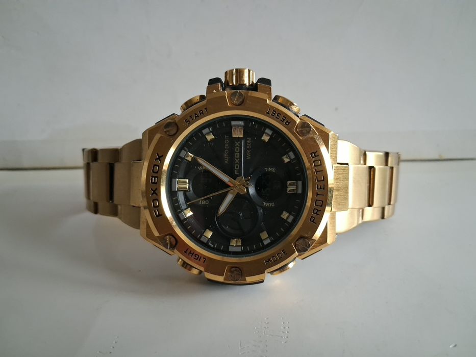 Męski zegarek kwarcowy