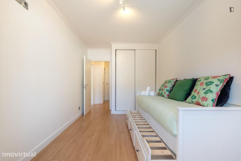 Apartamento com 3 quartos - localizado em Mafamude Porto