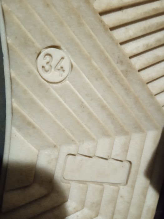 Туфлі, мокасини 34 р
