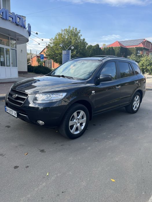 Продам Hyundai Santa Fe