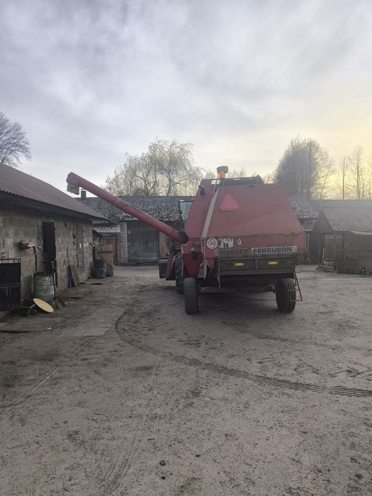 Kombajn zbożowy Massey Ferguson 31xp
