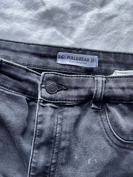 Czarne spodnie - Pull&Bear - 36 / S