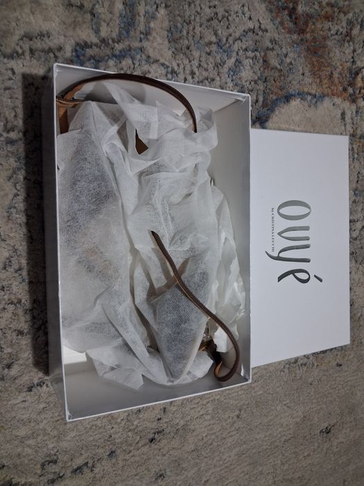 Nowe eleganckie damkie buty na obcasieOvye