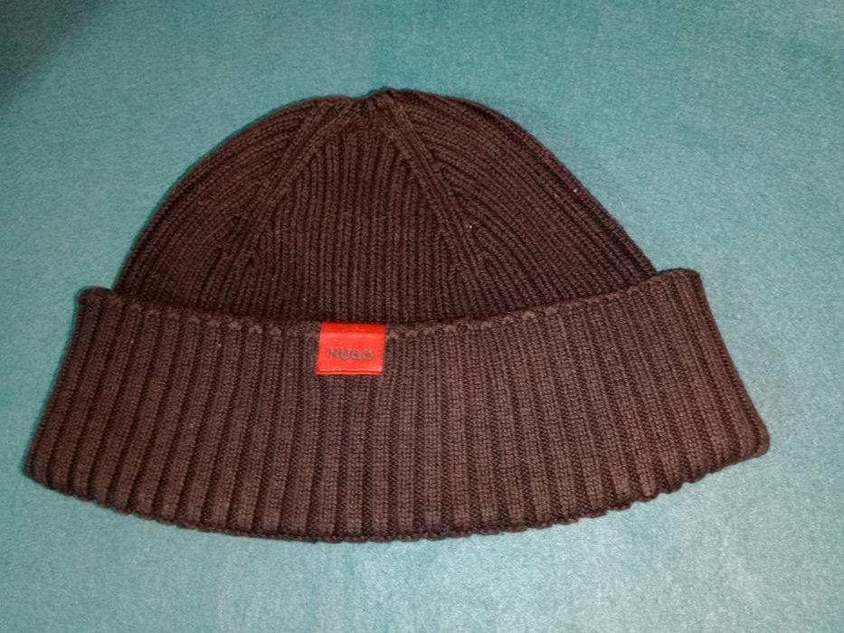 Gorro de pescador HUGO Red xush em preto