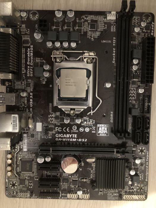 Материнська плата 1151 під відновленя, на деталі