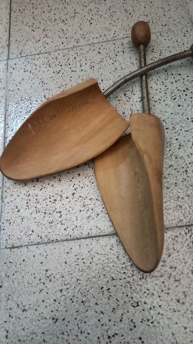 Formas antigas de calçado.