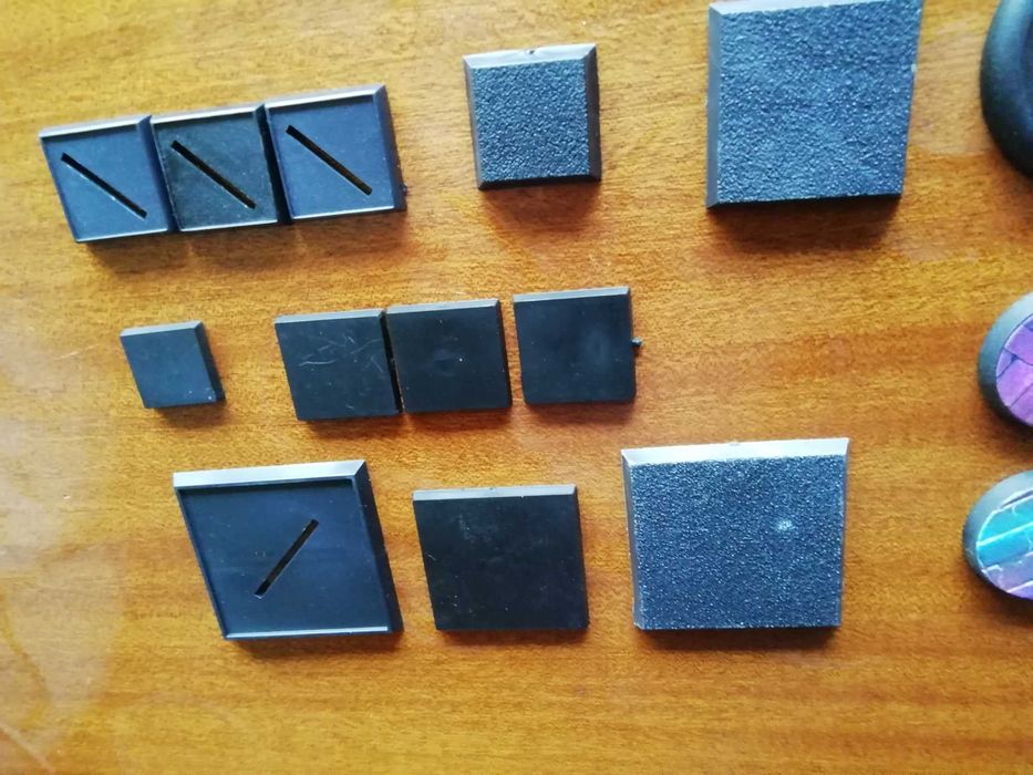 Bases Miniaturas