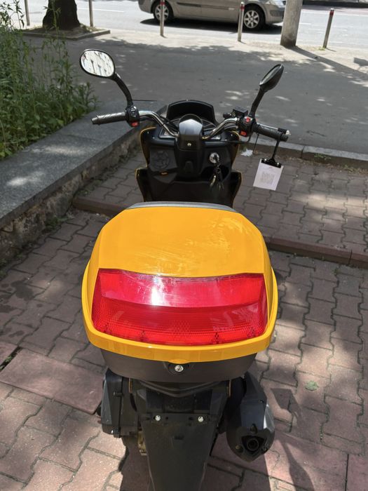 Скутер SPARK SP150S-18