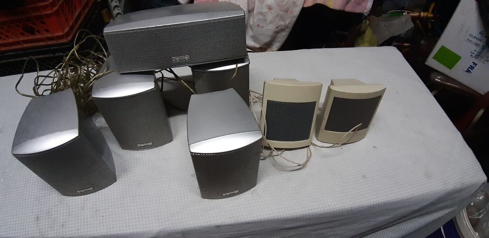 Conjunto de colunas de sala