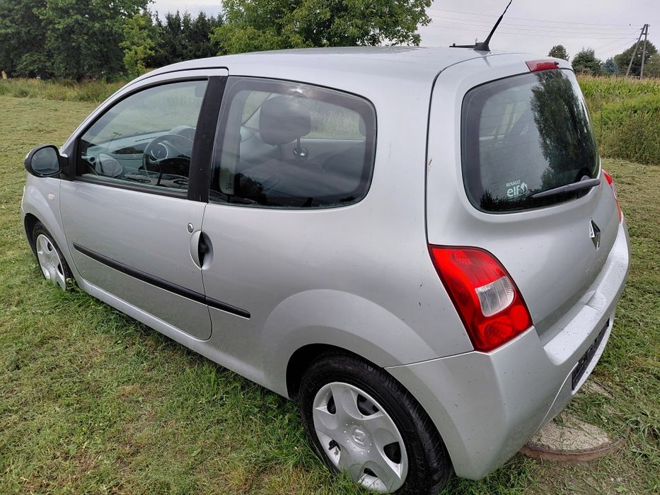 Renault Twingo 2007r 1.1cm benz 76KM Automat