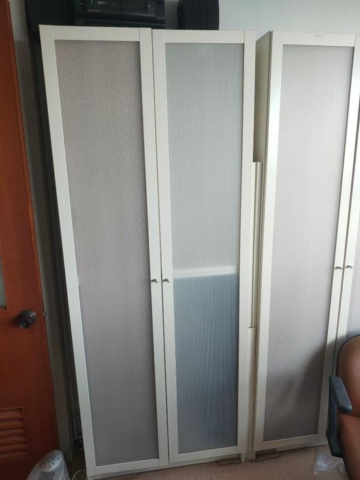 Portas IKEA Billy Ydre