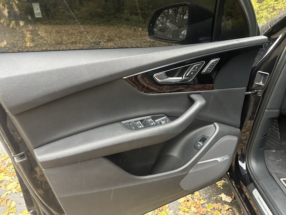 Машинка ідел!!! Сів!!! Ганяєш!!!