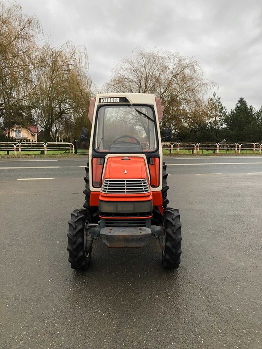 Traktorek Kubota X24, 24KM, 4x4, 4 cyl