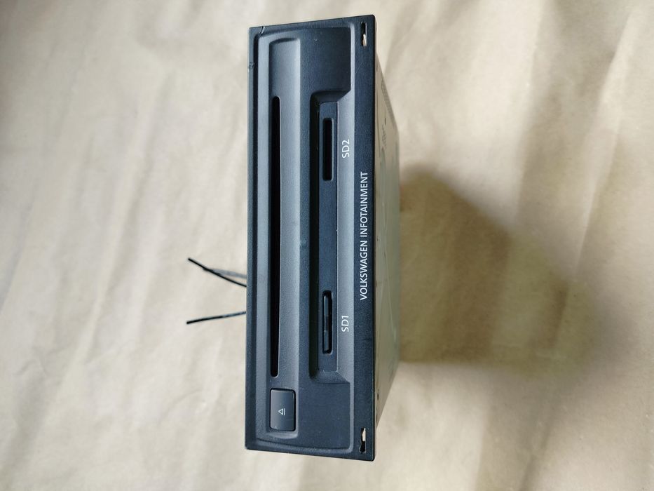 Czytnik nawigacji radia  mib2 + karta VW golf 7 passat B8