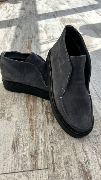 Продам замшеві лофери, весна/ осінь жіночі