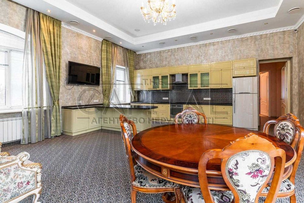 Продаж будинку з басейном, с. Хлепча, Васильківський р-н