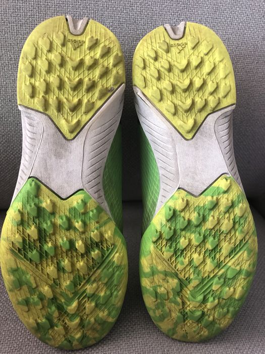 Buty turfy adidas r 32