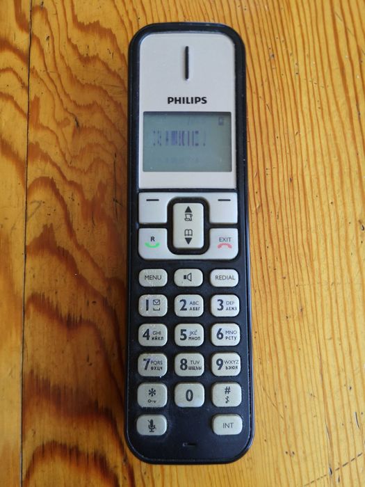Кабельный телефон “Philips” серии 2000 модели SE275