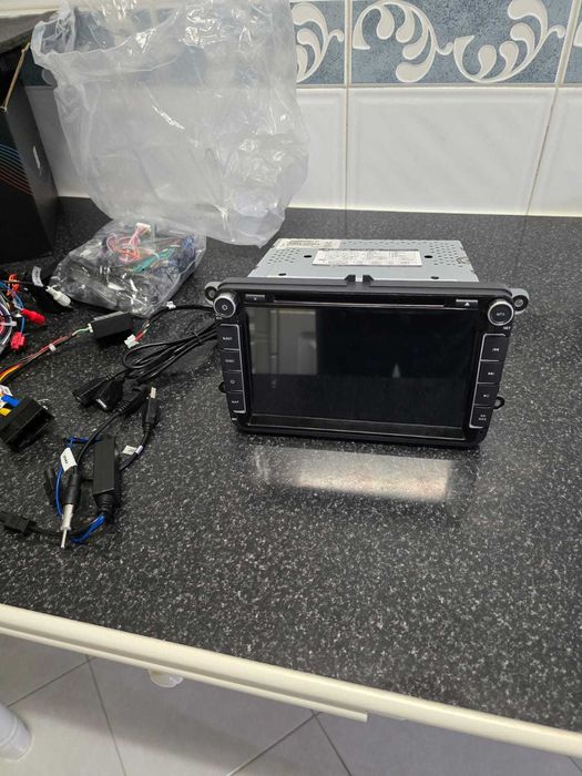 Rádio Xtrons Android 12 8″ Octa-Core 1.8Ghz 6GB 128GB, modelo IX82MTV