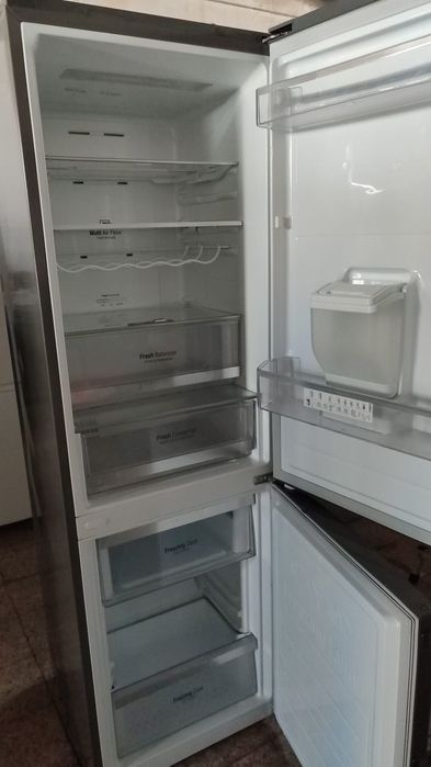 Frigorífico combinado LG