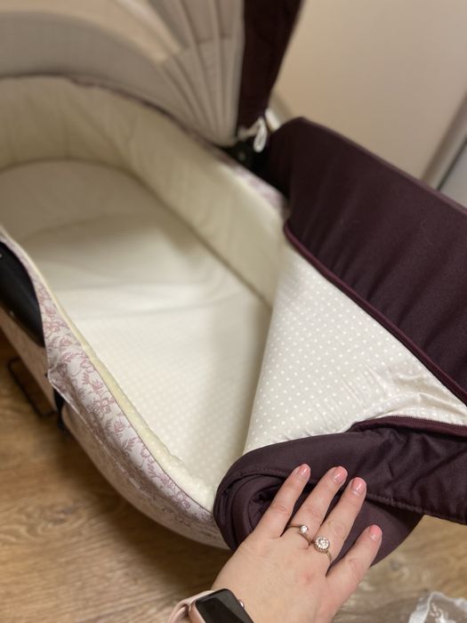 Продам люльку, захист, матрасик  у люльку. Бу.