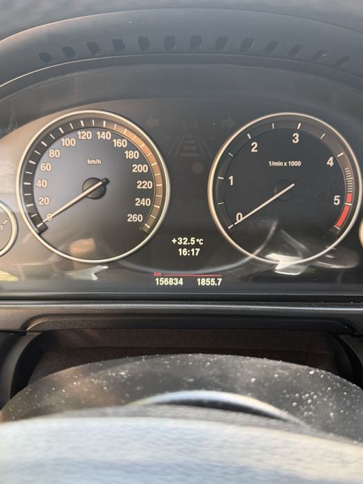 BMW 520 — fotografia 8