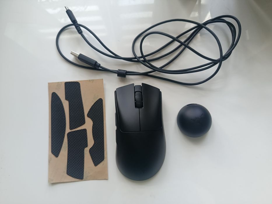 Myszka Razer deathadder V4 Pro mysz gamingowa jak nowa stan idealny