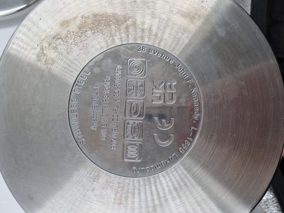 Szybkowar Amazon Basics że stali nierdzewnej 6 litrów