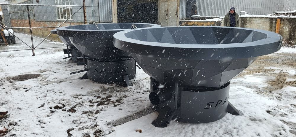 Чан для купання, купель, піч в  баню.