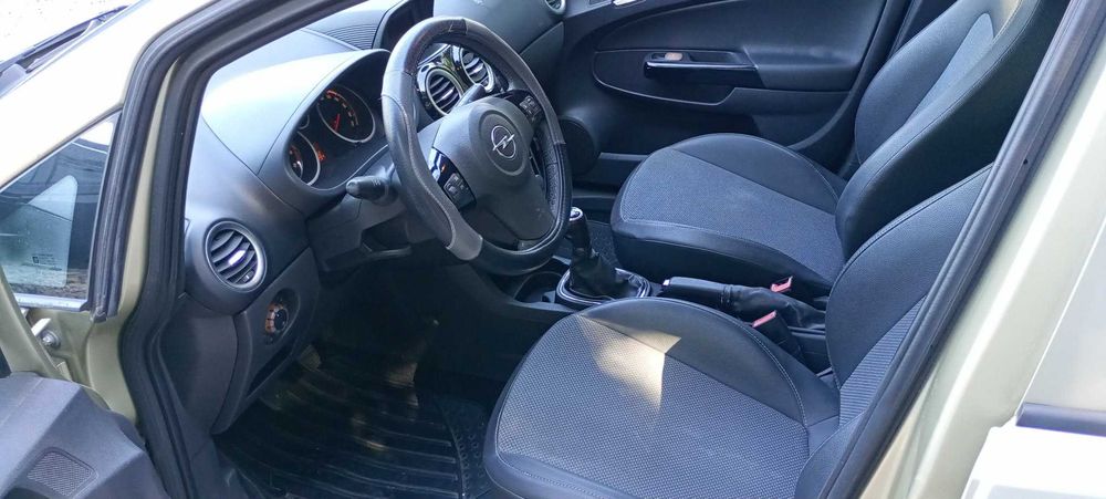 OPEL CORSA D 1,4 2007