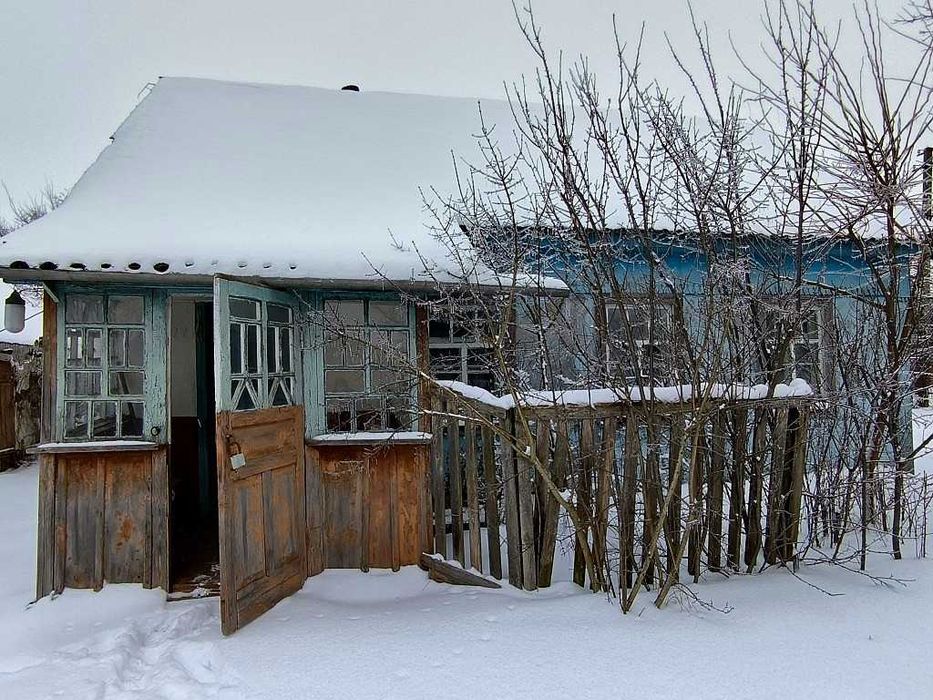 Будиночок неподалік від озер та лісу в с.Ясногородка.Від Києва 25км.