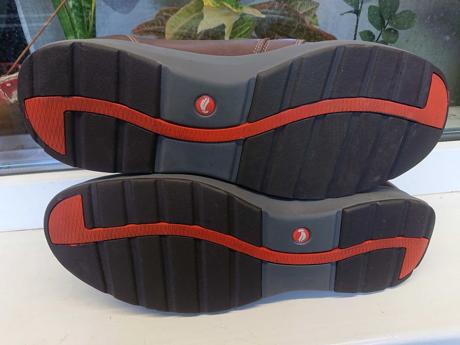 Очень  легкие и удобные   ботинки " CLARKS ® Unstructured " ОРИГИНАЛ 45 р.