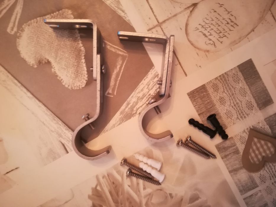 Suportes varão cortinado