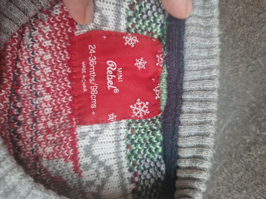 Святковий новорічний різдвяний светр на вік 2-3 роки