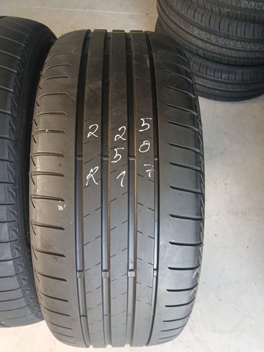 2 pneus 225 50 r17 Bridgestone