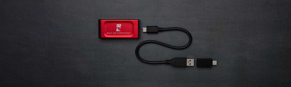 Зовнішній SSD-накопичувач Kingston XS1000 2TB Red (SXS1000R/2000GA)