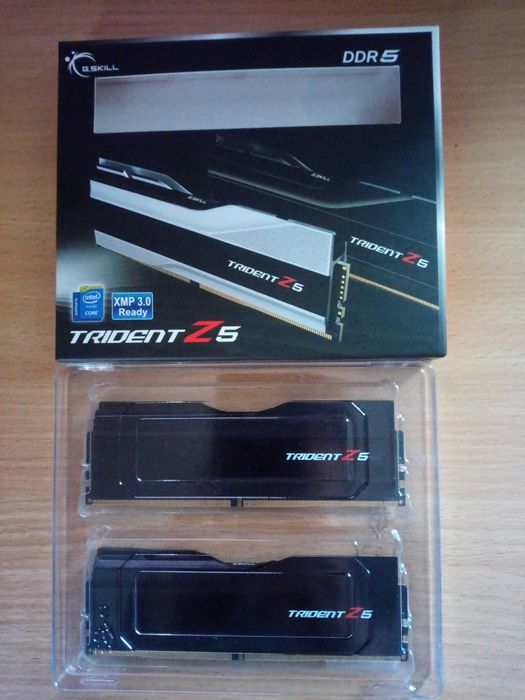 Оператывна пам'ять 32 GB (2x16GB) DDR5 5600 MHz