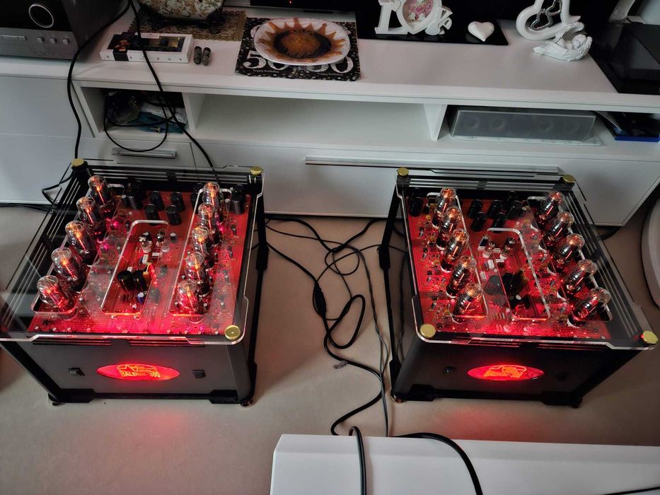 Підсилювач потужності AudioValve Baldur 300 від Audio Valve Німеччина.