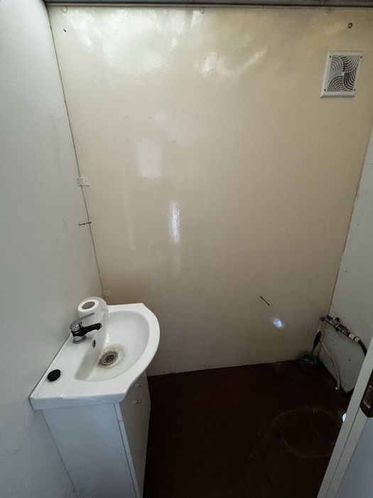 Kontener, garaż, socjal na budowę z WC