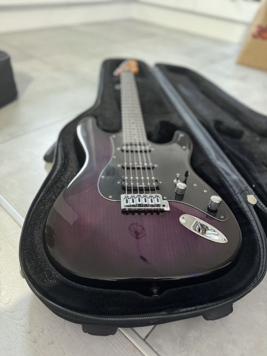 Blade RH-2 Classic Misty Violet – stan bardzo dobry + futerał