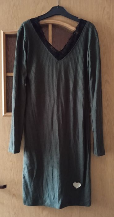 Sukienka Sweterkowa Prążek