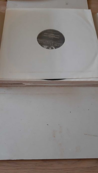 Conjunto 26 vinis antigos variados