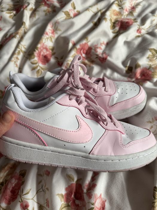 Nike rozowo biale 38 damskie